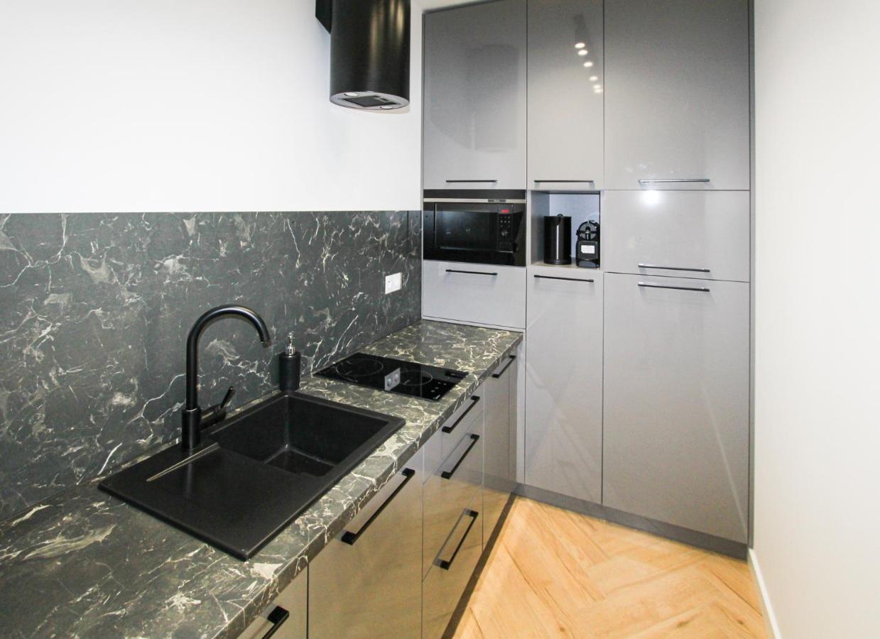 Nadmorskie Apartamenty - Apartament Spa Dziwnow Luaran gambar