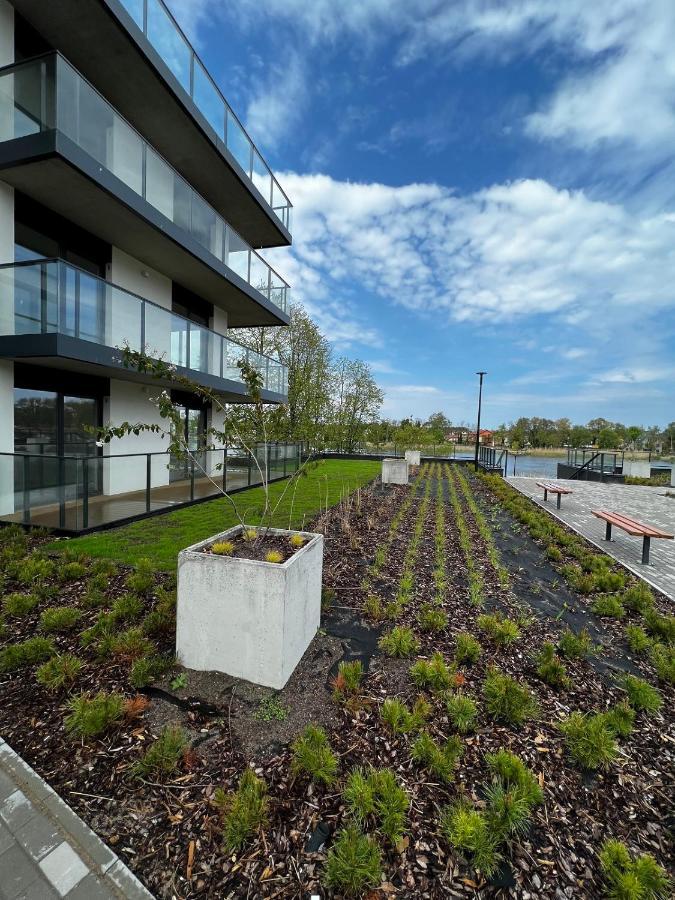 Nadmorskie Apartamenty - Apartament Spa Dziwnow Luaran gambar